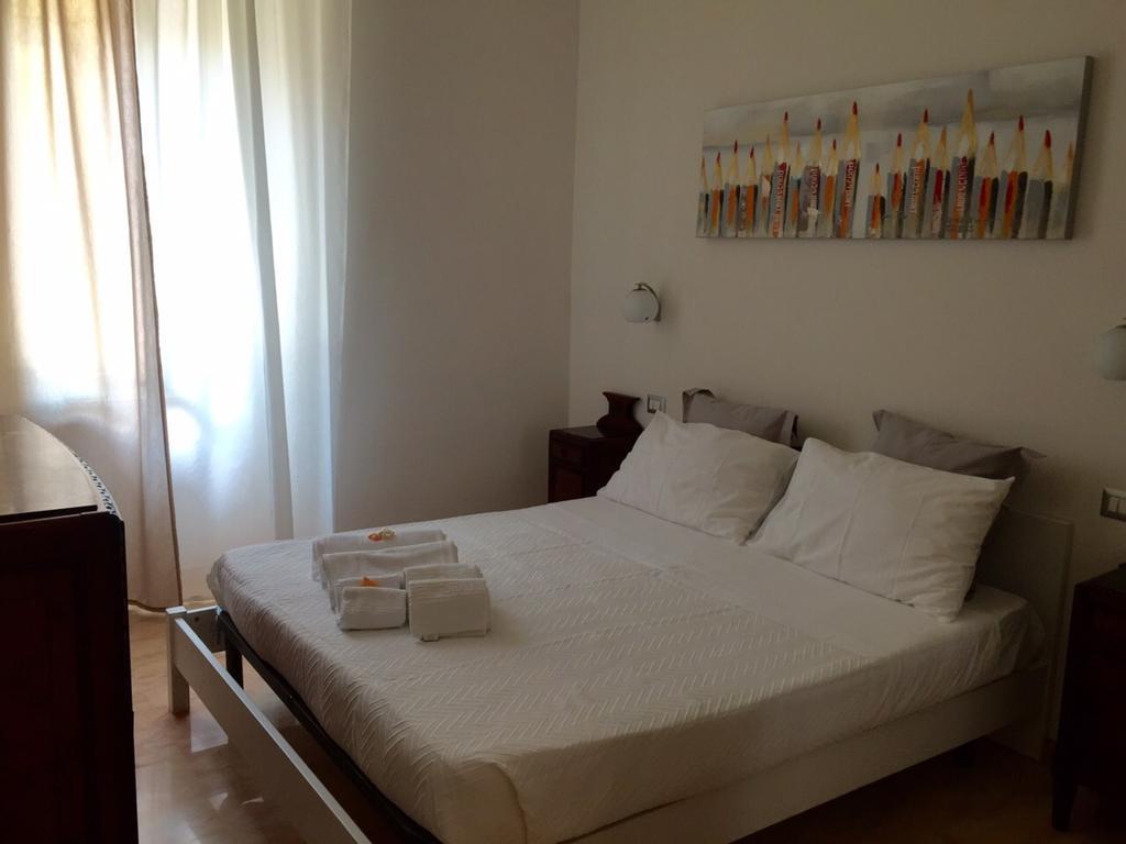 רומא Casa Vacanza Colosseo חדר תמונה